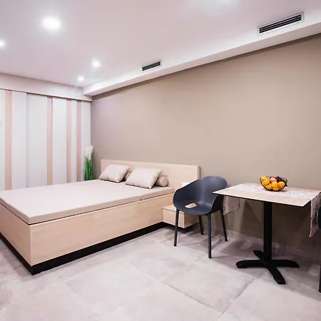 Gostilna S Prenocisci Pav Guest house