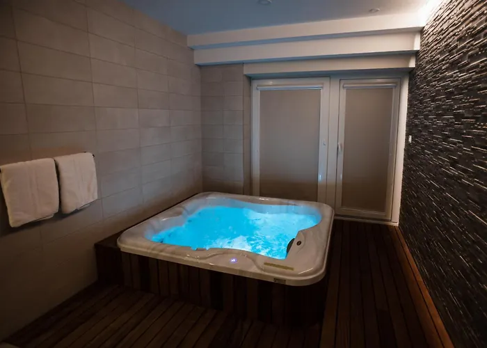 Gostilna S Prenocisci Pav Rakek