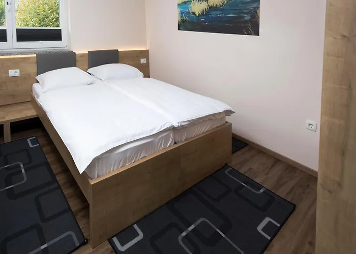 Gostilna S Prenocisci Pav Gasthof