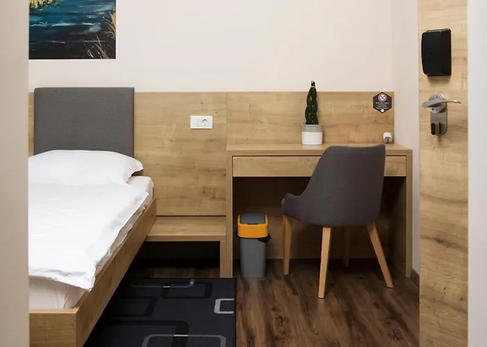 Gasthof Gostilna S Prenocisci Pav 3*