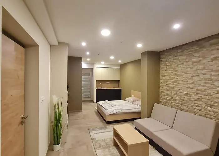 Gostilna S Prenocisci Pav Rakek